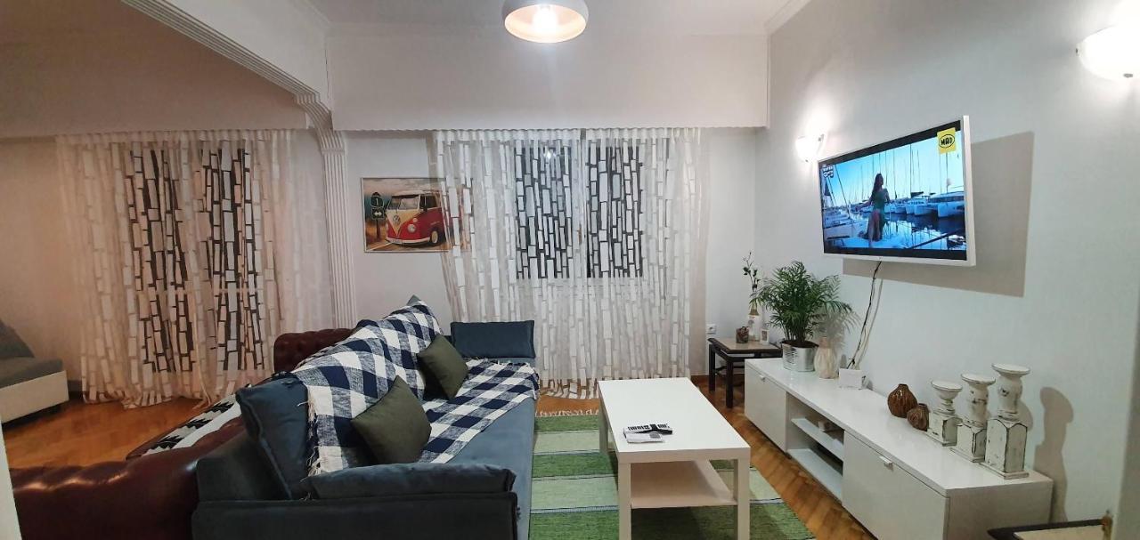 Apartament Beautiful Renovated Flat In Ateny Zewnętrze zdjęcie